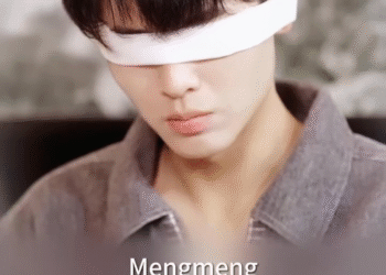[FULL] 240E0828 My Mommy Is a Billionaire 01 Six Years Later, the Woman Returns with Her ChildUnaware Tha