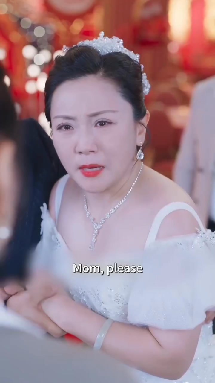 [FULL] 218E0828 The woman was about to hand over her hundreds of billions of assets to a scumbag, but fortunately