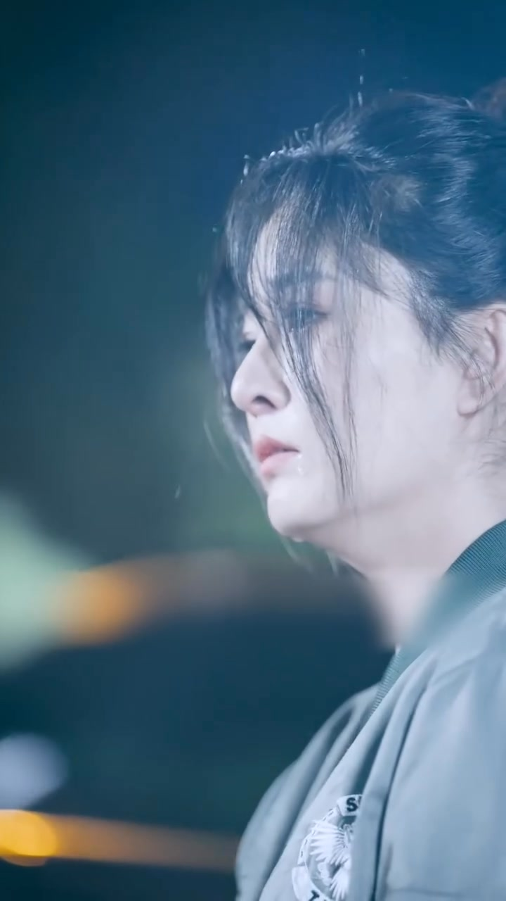 [FULL] 068E0828 Out of Jealousy, the Scheming Woman Drove into Cinderella, and the Foster Mother Couldn’t Stop It