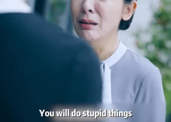 [FULL] 160E0828 The housekeeper wakes up from a coma, while the scheming woman panics, fearing the truth will be