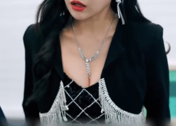 [FULL] 093E0828 Flash Marriage Husband Is the World’s Richest Man 04 Her Flash Married Husband Was Hosp
