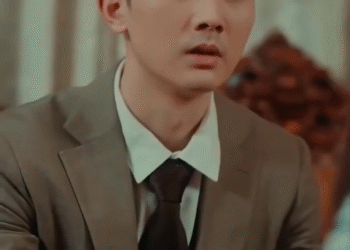 [FULL] 131E0828 The Auntie Looks Just Like My Ex wife 06 The Scheming Woman Is Confined to a Villa; the A