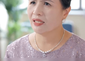 [FULL] 125E0828 To Protect His Mother, the Man Resolutely Divorces His Unfilial Wife
