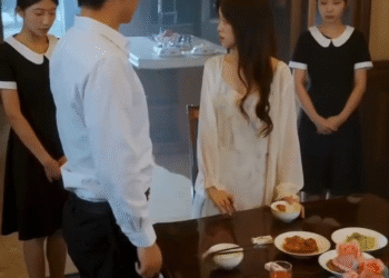 [FULL] 120E0828 The Genuine and Pretend Wife 07 To matchmake the CEO and Cinderella, the sister locks th