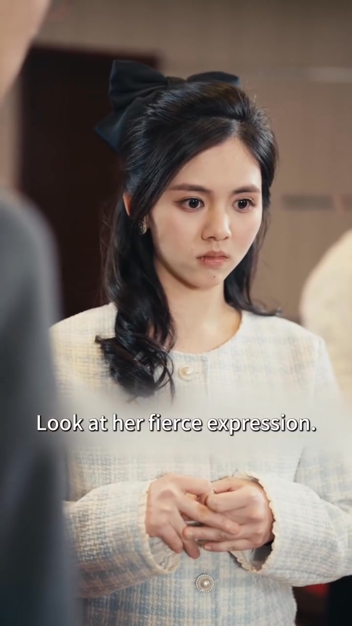 [FULL] 033E0828 Phoenix Mistress 04 The Sweet Talking Wife Wins Over Grandma at Their First Meeting, Le