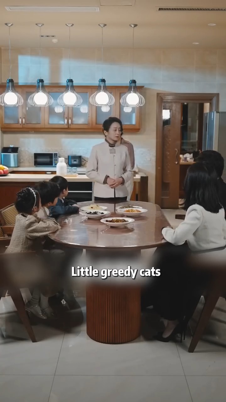 [FULL] 060E0828 The Beloved Grandma is Not to Be Messed With 02 Woman Marries Driver in a Rush, Unknow