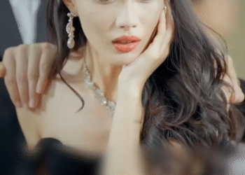 [FULL] 010E0828 Revenge on the Ex From Love Fool to Fearless 02 At His Engagement, the Cheating Ex Lear